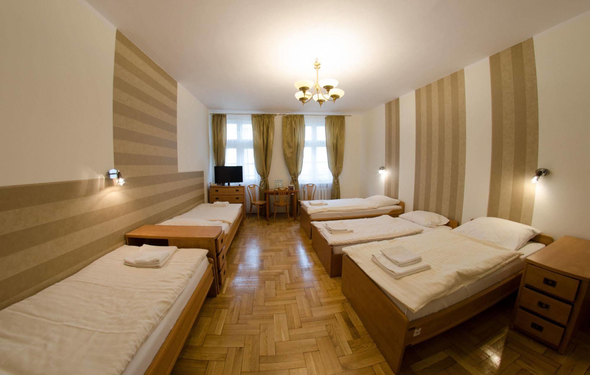 Brama Hostel Krakkó Kültér fotó